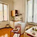 Spacious And Quiet Gemelli アパート *