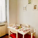 Spacious And Quiet Gemelli Appartement Rome