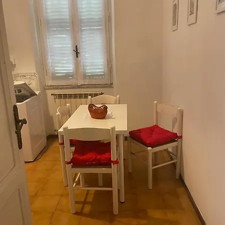 Spacious And Quiet Gemelli Lägenhet